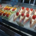 ケーキショップ　おのでら - ショートケーキ（※２０１１年現在￥３１０円です）