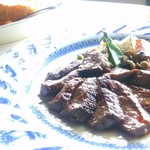 キュイジーヌ 駱駝 - あか牛のポワレとパン