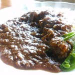 キュイジーヌ 駱駝 - 牛すじの欧風カレー、くせになる美味さ♪