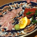 対馬のどぐろとイカ活き造り 博多 魚蔵 - ★のど黒炙り薄造り¥2890