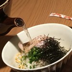 対馬のどぐろとイカ活き造り 博多 魚蔵 - のど黒の焼骨出汁茶漬け