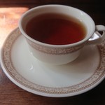 モンゴ モロ - ・テー　インドネシアだと何も言わなければ砂糖タップリ