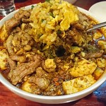 大衆中遊華食堂 八戒 - 天津カレー炒飯＋生ラムクミン炒め、四川麻婆カリイがけ丼
