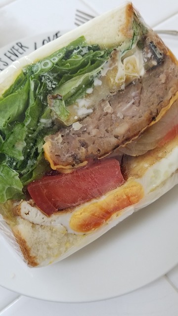 マクナリー（McNally） - あおば通（カフェ）の写真