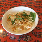 ペルシャ料理 & ハーブティー ナスタラン - サラダ。コブサラダドレッシングで