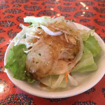 ペルシャ料理 & ハーブティー ナスタラン - サラダ。ごましょうゆドレッシングで。