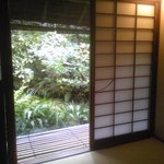 瓢亭 本店 - 茶室から見る風景