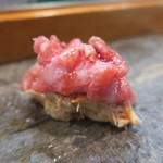 寿司栄 - 鮪トロ、蟹