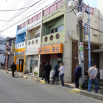 ラーメン そら - この程度の並びは余裕