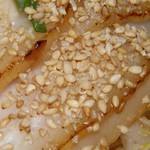 らーめんでぽっと - たまには白ゴマをかけて