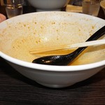 らーめんでぽっと - これを食べた時だけはスープも飲んじゃいます。