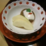 伊古奈 - 水菓子　洋梨と無花果のコンポート