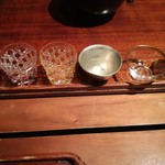 神楽坂 石かわ - お猪口も江戸切子かぁ。