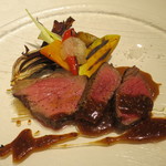 リストランテ サクラ - アンガス牛ランプ　マスタードソース　ラディッキオ（トレビス）ラルド
