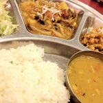 ネパールランチセット1,000円