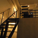 エクアトゥール - 吹き抜け階段