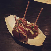 ラ・ボンヌターブル - 