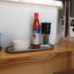 Ramen Shodai Okawari - 卓上調味料