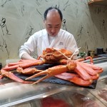 寿司栄 - 黄金蟹