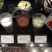 ブッフェアンドカフェ スロープサイドダイナー ザクロ - 