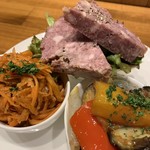 SADAKI deli - 