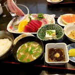 弥塩道 - アジ、マグロ刺身定食