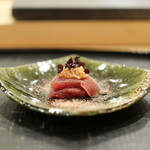 あま木 - 三重県産 初鰹 山山葵 鰹節を掛けて☆