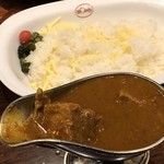 欧風カレー ボンディ 神保町本店