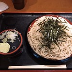 Sobadokoro Ooban - ざるそば @450円。この量で500円以下は安いかと。