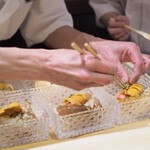 個室割烹 寿司北大路 - 毛ガニと雲丹