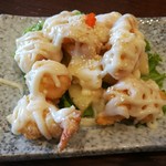 Fong Lye - サクッと香ばしい海老の天ぷらに、ほんのり甘いフルーティーなマヨソースが合う！海老マヨRM45.50