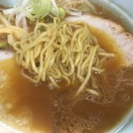 らーめん専科 いっとう - の麺