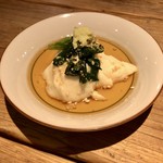 酒井商会 - お通し：呉豆腐 大葉 春菊のおひたし