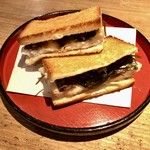 酒井商会 - 焼き穴子と昆布の佃煮のサンド