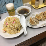 中華みやこ - チャーハン（650円）、大盛り（？円）、餃子（400円）