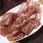 サルメリアロッキュー - トロける生ハム。テイクアウト専門です。