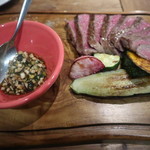 PACE - 山形牛のタリアータ山形だしソース添え