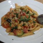 PACE - 小海老と彩り野菜のフレッシュトマトソース