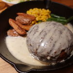 MERIPIHKA - BEEF100％ハンバーグステーキ（マスタードソース・ライス大盛り無料）　1400円