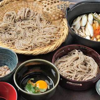 Enjoy authentic Shinshu soba made with carefully selected buckwheat flour!