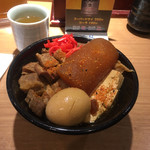 105279455 - 紅ショウガと七味をかけていただきます