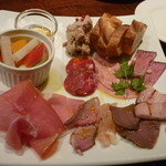 グリエ ジョー - お肉屋さんの前菜盛り合わせ（1,500円）