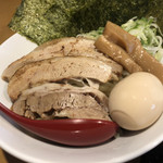 つけめんや 泉 - 全部のせ