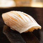 日本橋蛎殻町 すぎた - カスゴの昆布〆