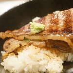 本気焼肉 肉とめし 肉寿司 - メガネ