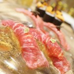 本気焼肉 肉とめし 肉寿司 - 肉寿司