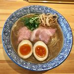 らぁ麺屋 はりねずみ - 煮干しらぁ麺 750円 味玉 100円