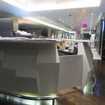 EXECUTIVE LOUNGE  - カウンター