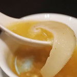 廣東料理 水蓮月 - フカヒレ入り蟹卵スープ