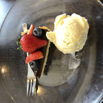 エヌイッシン - 